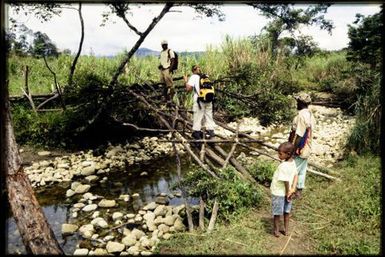 Viv Whitaker +3 crossing bridge