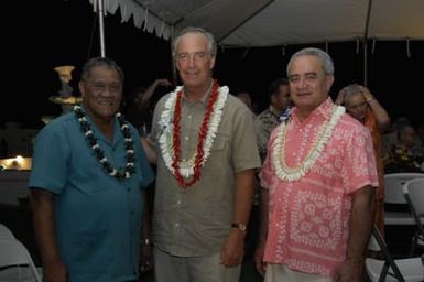 [Assignment: 48-DPA-SOI_K_Amer_Sam] Pacific Islands Tour: Visit of Secretary Dirk Kemmpthorne [and aides] to American Samoa, U.S. Territory [48-DPA-SOI_K_Amer_Sam__DI15544.JPG]