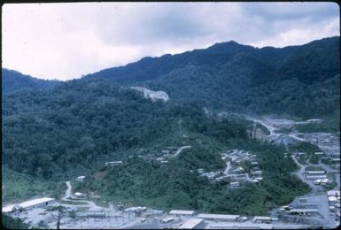 Panguna mine (10) : Bougainville Island, Papua New Guinea, March 1971 / Terence and Margaret Spencer