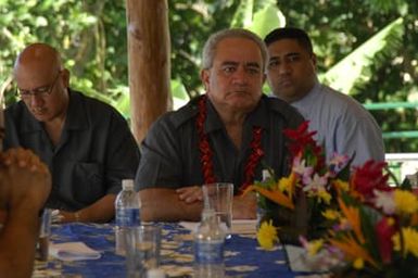 [Assignment: 48-DPA-SOI_K_Amer_Sam] Pacific Islands Tour: Visit of Secretary Dirk Kemmpthorne [and aides] to American Samoa, U.S. Territory [48-DPA-SOI_K_Amer_Sam__DI14974.JPG]