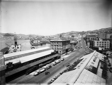 Customhouse Quay, Wellington