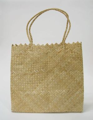 Kete rau (basket)