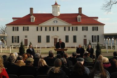 [Assignment: 48-DPA-01-12-09_SOI_K_Mt_Vernon] Visit of Secretary Dirk Kempthorne to Mount Vernon Estate and Gardens, Mount Vernon, Virginia, [for touring and announcement of the U.S. nomination of the George Washington home, along with the Papahanaumokuakea Marine National Monument in Hawaii, for inclusion on the United Nations Educational, Scientific, and Cultural Organization's (UNESCO's) World Heritage List. Joining Secretary Kempthorne for the announcement was James Rees, Executive Director of the Mount Vernon Estate and Gardens.] [48-DPA-01-12-09_SOI_K_Mt_Vernon_IOD_9404.JPG]