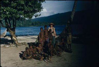 Arawe Island : New Britain coastline, Papua New Guinea, 1960 / Terence and Margaret Spencer