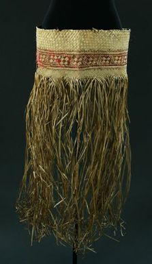 Pāreu rau'ara (Dance skirt)