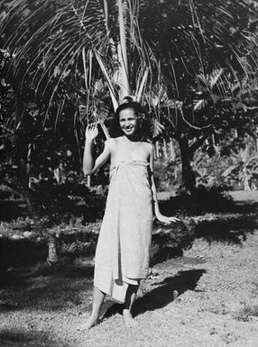 [Full length portrait of a Pacific Island woman]