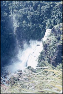 Rouna Falls, a closer look : Port Moresby, Papua New Guinea, 1953 / Terence and Margaret Spencer