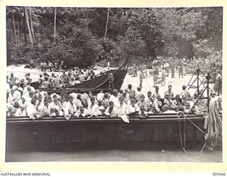 FAURO ISLAND, BOUGAINVILLE AREA. 1945-10-01. ALL JAPANESE MEDICAL CASES FROM THE BUIN AREA ARE BEING EVACUATED TO THE NEWLY CONSTRUCTED HOSPITAL ON FAURO ISLAND. THE EVACUATION WAS ARRANGED BY ..