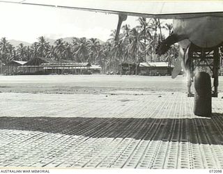 MILNE BAY, NEW GUINEA. 1944-04-06. THE AIR TRANSPORT OFFICES AT GURNEY'S AIR STRIP