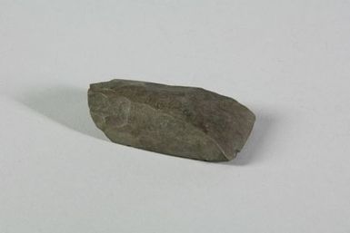 To'i ma'a (stone adze blade)