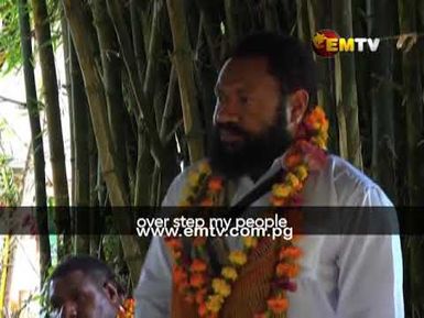 Governor Numu Visits Remote Areas in Okapa