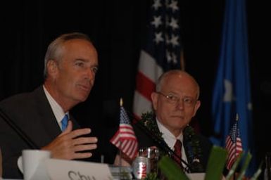 [Assignment: 48-DPA-09-29-08_SOI_K_Isl_Conf_PM] Insular Areas Health Summit [("The Future of Health Care in the Insular Areas: A Leaders Summit") at the Marriott Hotel in] Honolulu, Hawaii, where Interior Secretary Dirk Kempthorne [joined senior federal health officials and leaders of the U.S. territories and freely associated states to discuss strategies and initiatives for advancing health care in those communities.] [48-DPA-09-29-08_SOI_K_Isl_Conf_PM_DOI_0734.JPG]