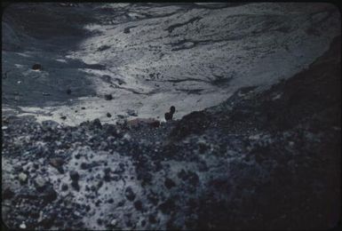 The bottom of the volcano (1) : Rabaul, New Britain, Papua New Guinea, 1960-1961 / Terence and Margaret Spencer