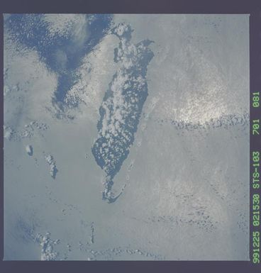 STS103-701-081 - STS-103 - Earth observations taken during the STS-103 mission