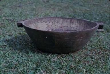[Wooden bowl in Safotu, Samoa]