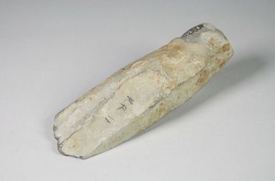 To'i Ma'a (stone adze)