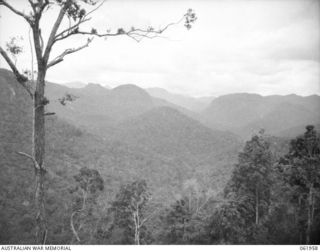 MOUNTAIN SCENERY FROM OWERS CORNER, SHOWING IMITA RIDGE AND IORIBAIWA RIDGE IN THE BACKGROUND, PART OF THE OWEN STANLEY RANGE