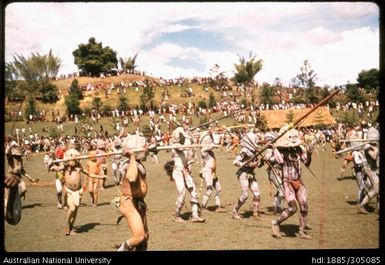 Upper Asaro Mud Men, Goroka Show