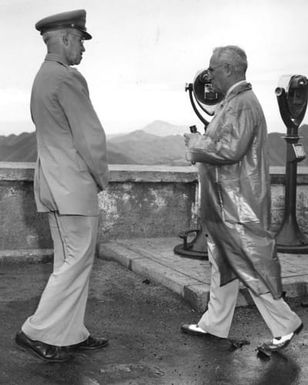 General Omar Bradley and President Truman at the Pali