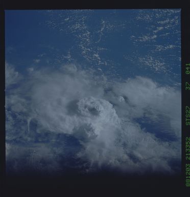 S27-37-041 - STS-027 - STS-27 earth observations