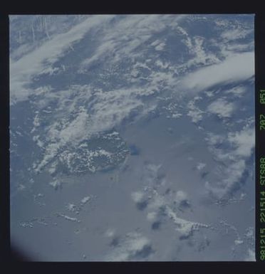 STS088-707-051 - STS-088 - Earth observation taken during STS-88 mission