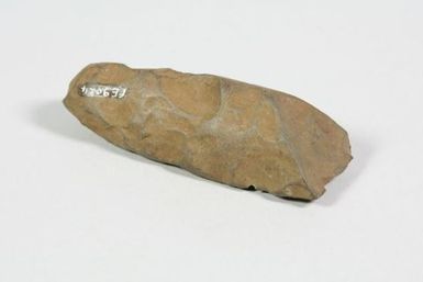 To'i ma'a (stone adze blade)