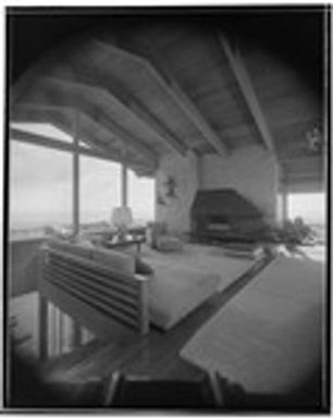 Honolulu, Hawaii: Liljestrand residence. Living room