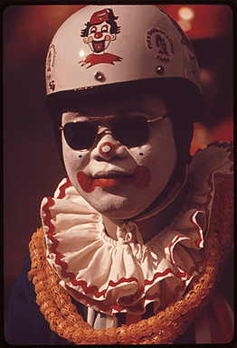 COSTUMED FOR ALOHA DAY PARADE, ONE OF MANY FESTIVITIES DURING ANNUAL ALOHA WEEK