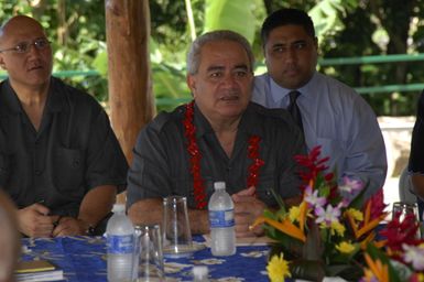 [Assignment: 48-DPA-SOI_K_Amer_Sam] Pacific Islands Tour: Visit of Secretary Dirk Kemmpthorne [and aides] to American Samoa, U.S. Territory [48-DPA-SOI_K_Amer_Sam__DI14932.JPG]