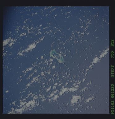 STS073-755-052 - STS-073 - Earth observations taken from shuttle orbiter Columbia