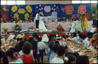 Bride and groom's first dance, Rarotongan wedding