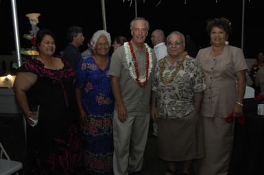 [Assignment: 48-DPA-SOI_K_Amer_Sam] Pacific Islands Tour: Visit of Secretary Dirk Kemmpthorne [and aides] to American Samoa, U.S. Territory [48-DPA-SOI_K_Amer_Sam__DI15546.JPG]