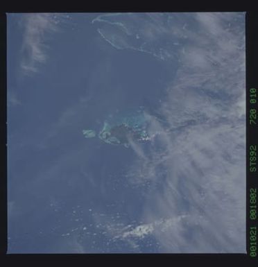 STS092-720-010 - STS-092 - STS-92 Earth observations