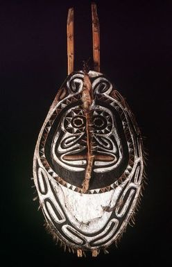 "Hevehe" Mask