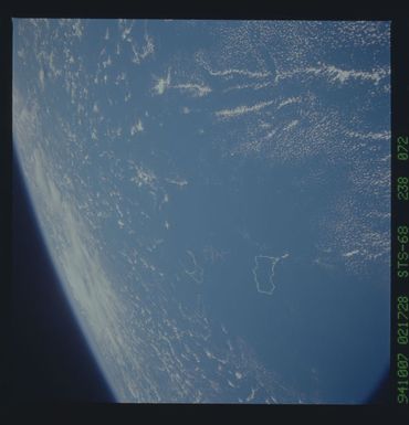 STS068-238-072 - STS-068 - Earth observations during STS-68 mission