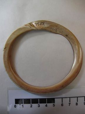 bangle