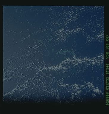 S46-106-067 - STS-046 - Earth observations from the shuttle orbiter Atlantis during STS-46