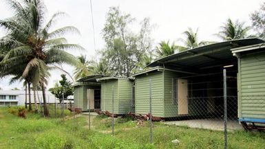 Temporary resettlement for genuine Manus refugees