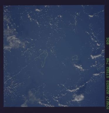 STS082-748-036 - STS-082 - Earth observations taken from shuttle orbiter Discovery during STS-82 mission