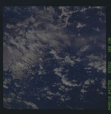 STS062-100-106 - STS-062 - Earth observations from STS-62