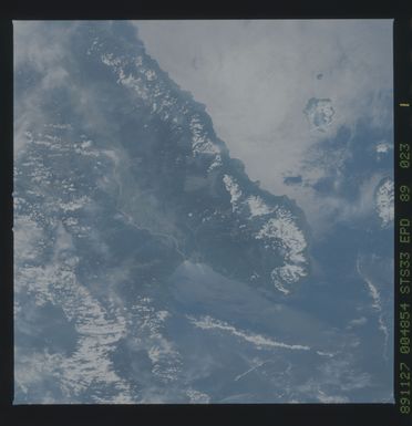 S33-89-023 - STS-033 - STS-33 earth observations