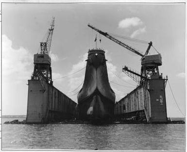 USS Wisconsin Entering AFDB-1 During a Docking Test at NOB Orote, Guam