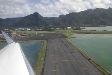 [Assignment: 48-DPA-SOI_K_Amer_Sam] Pacific Islands Tour: Visit of Secretary Dirk Kemmpthorne [and aides] to American Samoa, U.S. Territory [48-DPA-SOI_K_Amer_Sam__DI15709.JPG]