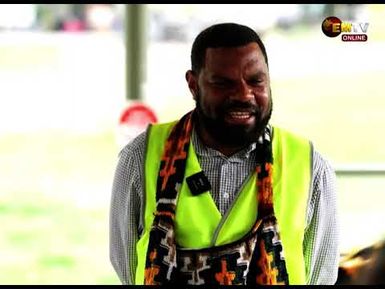 MINISTER VISITS K92