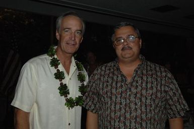 [Assignment: 48-DPA-09-28-08_SOI_K_NPS_Vol_AZ] President's Call to Service Award ceremony and reception for volunteers at the U.S.S. Arizona Memorial, Pearl Harbor, Honolulu, Hawaii, with Secretary Dirk Kempthorne [joining the National Park Service's Chief Historian for the Memorial, Daniel Martinez, among the dignitaries on hand] [48-DPA-09-28-09_SOI_K_NPS_Vol_AZ_IOD_4694.JPG]