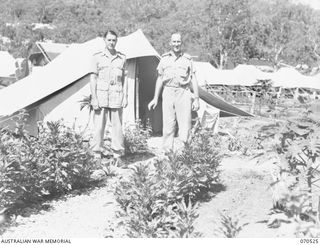 EGGY'S CORNER, PORT MORESBY, PAPUA, 1944-02-20. SX21586 LIEUTENANT COLONEL C.B. SANGSTER, OFFICER IN CHARGE, MEDICAL DIVISION, AUSTRALIAN ARMY MEDICAL CORPS (AAMC) (1), WITH VX14854 LIEUTENANT ..