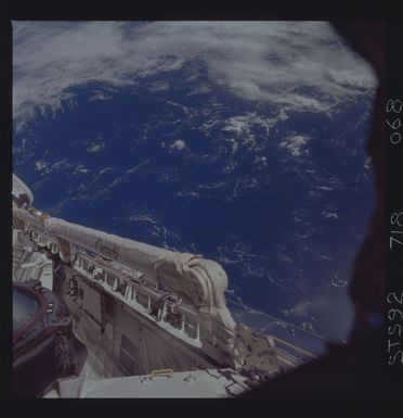 STS092-718-068 - STS-092 - STS-92 Earth observations and payload bay