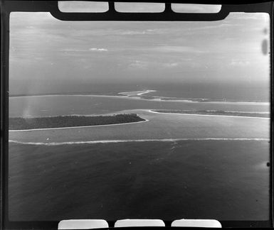 TEAL (Tasman Empire Airways Limited) Tahiti flight, showing the Islands