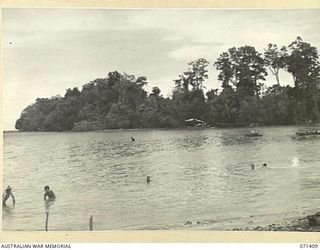 SIKI COVE, FINSCHHAFEN AREA, NEW GUINEA. 1944-03-21. A SECTION OF A PANORAMA VIEWING SIKI COVE WITHIN THE AREA OF HEADQUARTERS, 2ND AUSTRALIAN CORPS. (JOINS 71410)