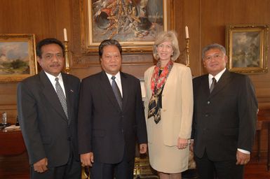 Marshall Islands President Kessai Note, second from left, visiting Department of Interior headquarters for meeting with Secretary Gale Norton